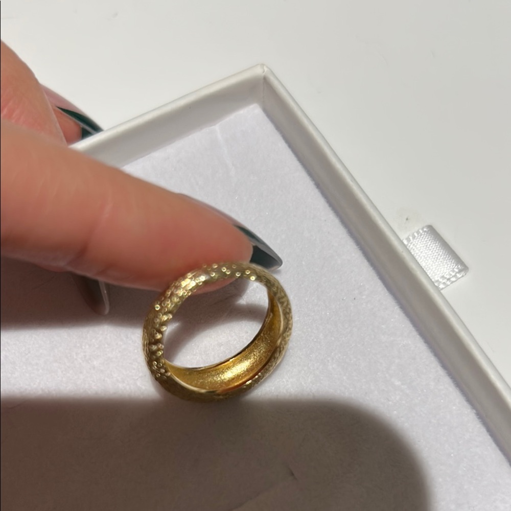 Elegant Gold Vermeil Ring from D. Louise - Picture 3 of 6